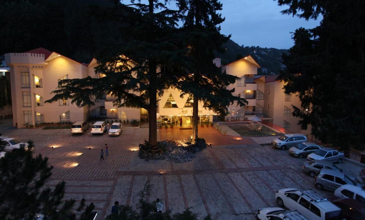 Hotel Arif Castle, Nainital Extérieur photo